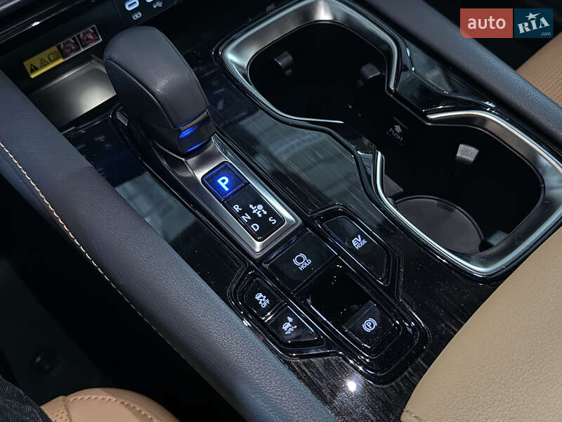 Внедорожник / Кроссовер Lexus RX 2023 в Киеве фото 41 Внедорожник / Кроссовер Lexus RX 2023 в Киеве