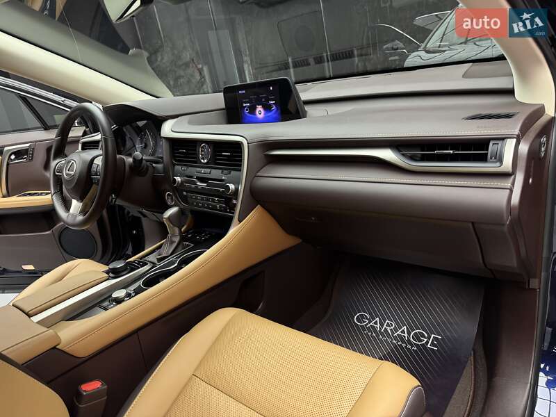 Внедорожник / Кроссовер Lexus RX 2018 в Киеве фото 55 Внедорожник / Кроссовер Lexus RX 2018 в Киеве