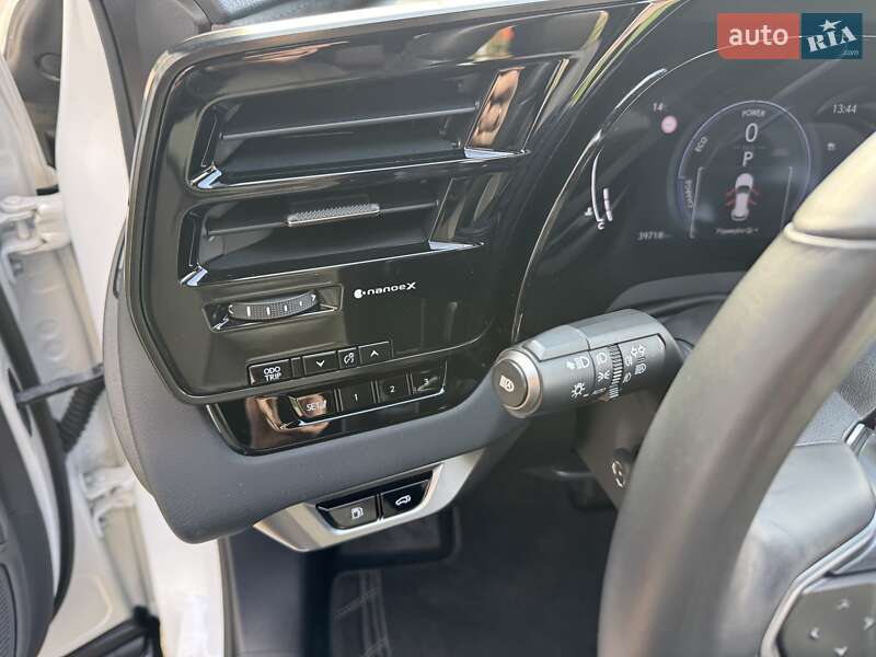 Внедорожник / Кроссовер Lexus RX 2023 в Киеве