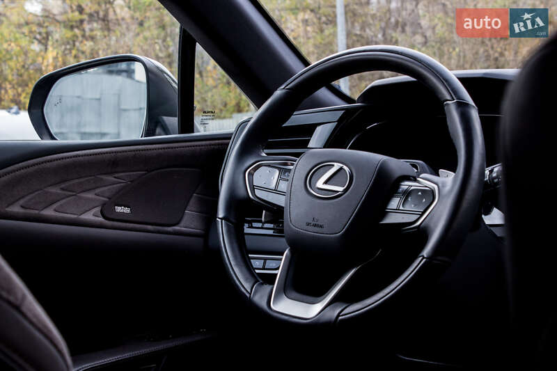 Позашляховик / Кросовер Lexus RX 2023 в Львові