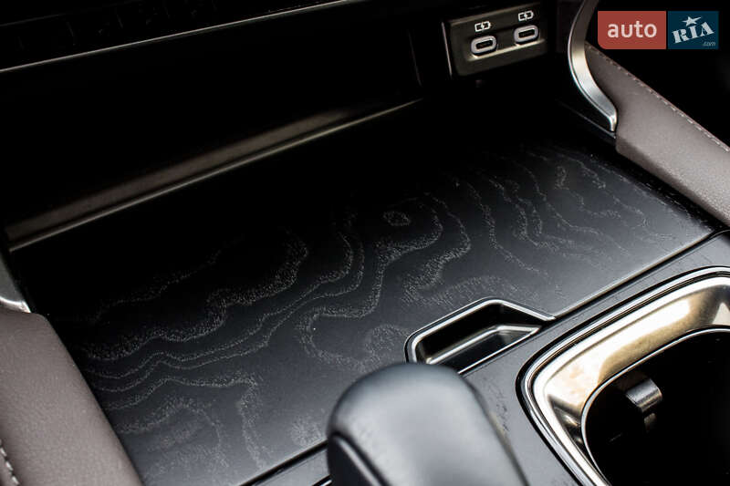 Позашляховик / Кросовер Lexus RX 2023 в Львові