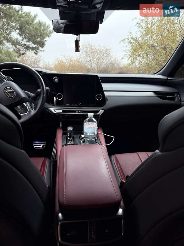 Позашляховик / Кросовер Lexus RX 2023 в Києві фото 20 Позашляховик / Кросовер Lexus RX 2023 в Києві