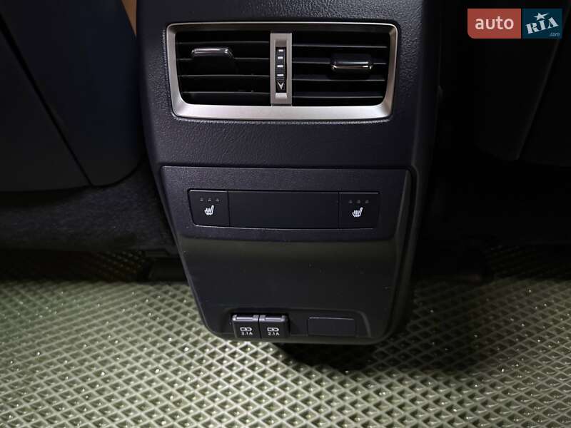 Внедорожник / Кроссовер Lexus RX 2022 в Киеве