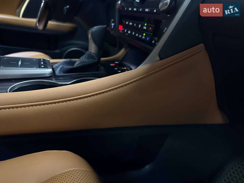 Внедорожник / Кроссовер Lexus RX 2022 в Киеве