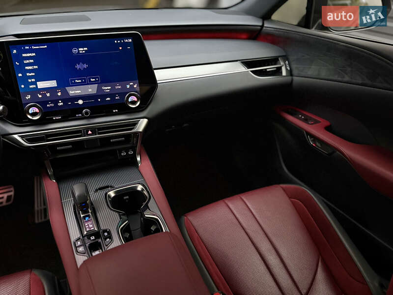 Позашляховик / Кросовер Lexus RX 2022 в Харкові