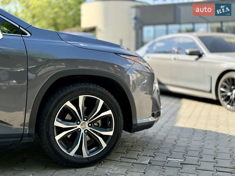 Внедорожник / Кроссовер Lexus RX 2016 в Черновцах