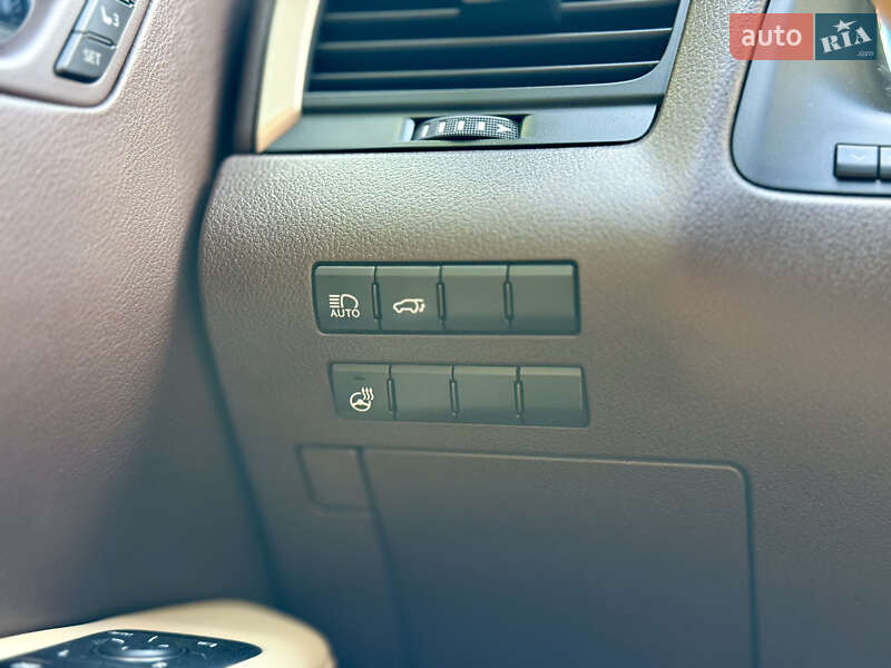 Внедорожник / Кроссовер Lexus RX 2016 в Черновцах