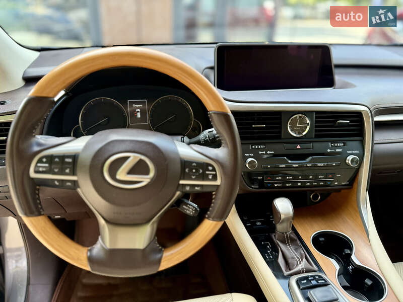 Внедорожник / Кроссовер Lexus RX 2016 в Черновцах