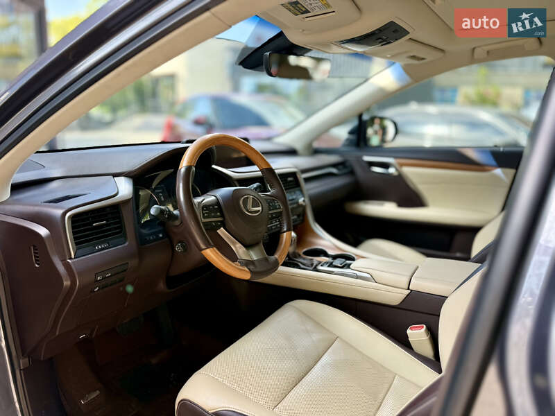 Внедорожник / Кроссовер Lexus RX 2016 в Черновцах