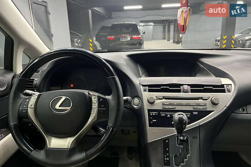 Внедорожник / Кроссовер Lexus RX 2013 в Черновцах