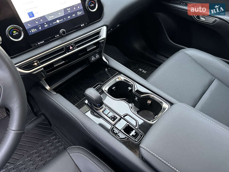 Позашляховик / Кросовер Lexus RX 2024 в Тернополі фото 55 Позашляховик / Кросовер Lexus RX 2024 в Тернополі