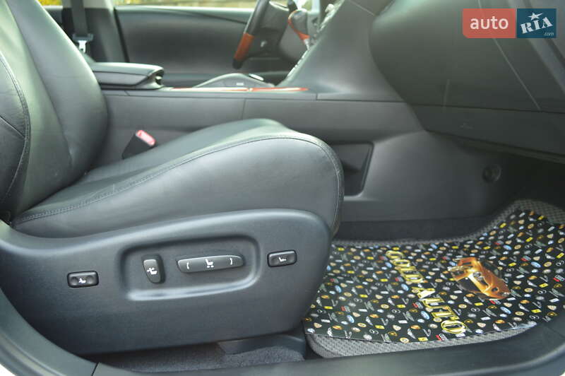 Внедорожник / Кроссовер Lexus RX 2010 в Одессе фото 35 Внедорожник / Кроссовер Lexus RX 2010 в Одессе