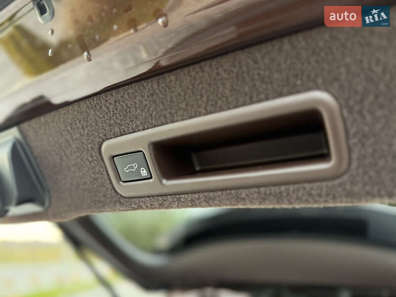 Внедорожник / Кроссовер Lexus RX 2018 в Львове