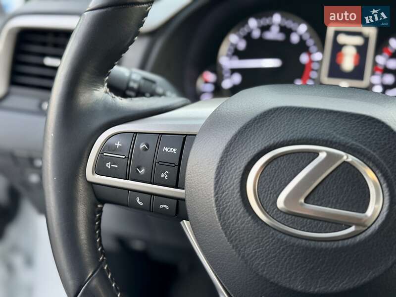 Позашляховик / Кросовер Lexus RX 2016 в Києві