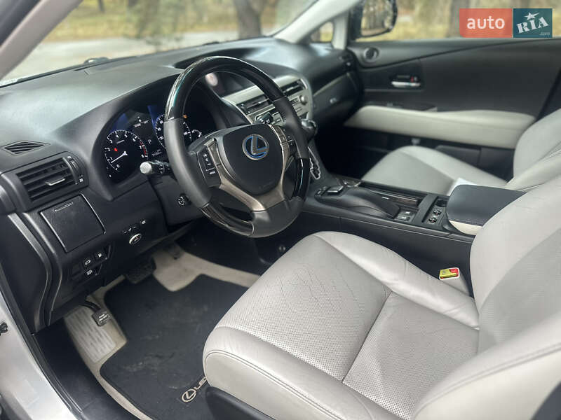 Внедорожник / Кроссовер Lexus RX 2013 в Киеве фото 10 Внедорожник / Кроссовер Lexus RX 2013 в Киеве