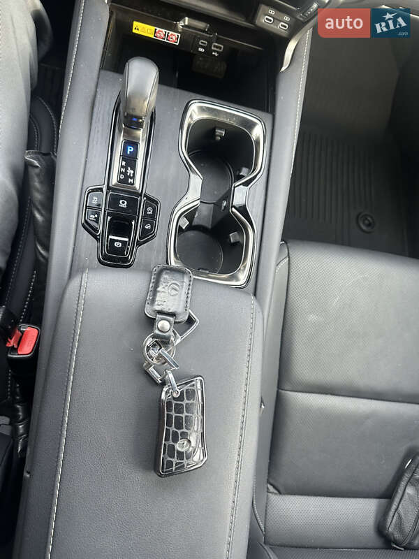 Позашляховик / Кросовер Lexus RX 2023 в Вишневому