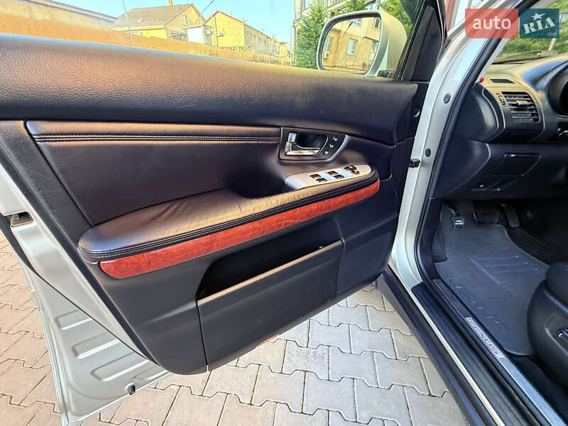 Внедорожник / Кроссовер Lexus RX 2006 в Одессе фото 68 Внедорожник / Кроссовер Lexus RX 2006 в Одессе