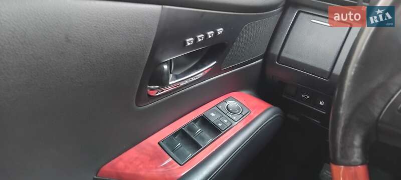 Внедорожник / Кроссовер Lexus RX 2011 в Броварах