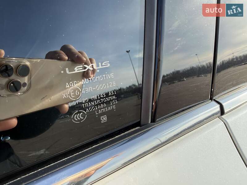 Позашляховик / Кросовер Lexus RX 2018 в Києві фото 32 Позашляховик / Кросовер Lexus RX 2018 в Києві