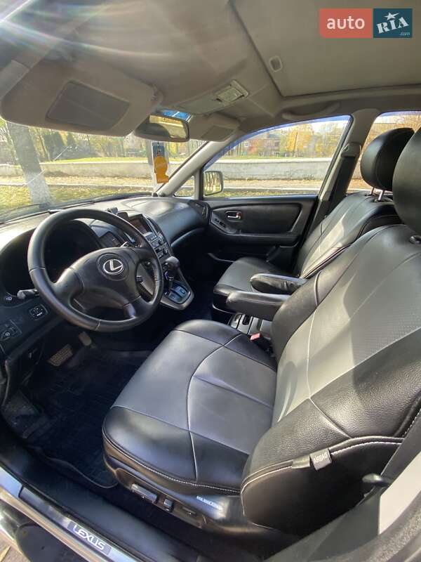 Позашляховик / Кросовер Lexus RX 2001 в Чечельнику