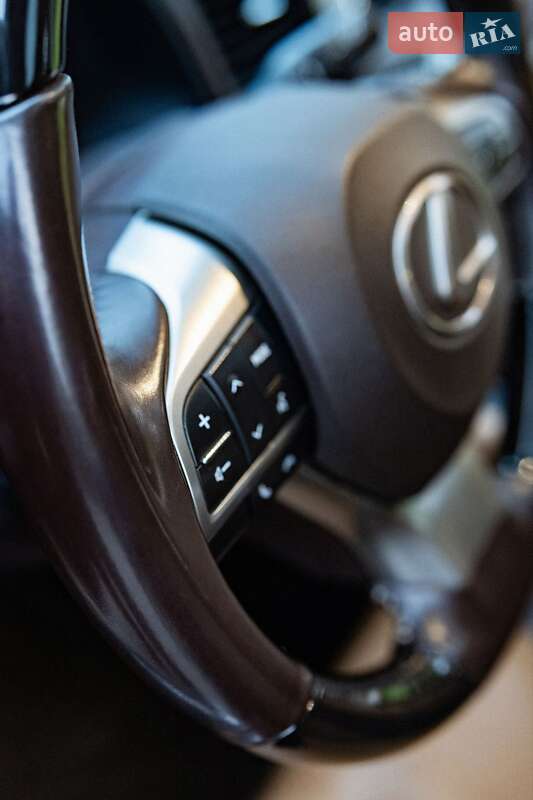 Внедорожник / Кроссовер Lexus RX 2020 в Кривом Роге