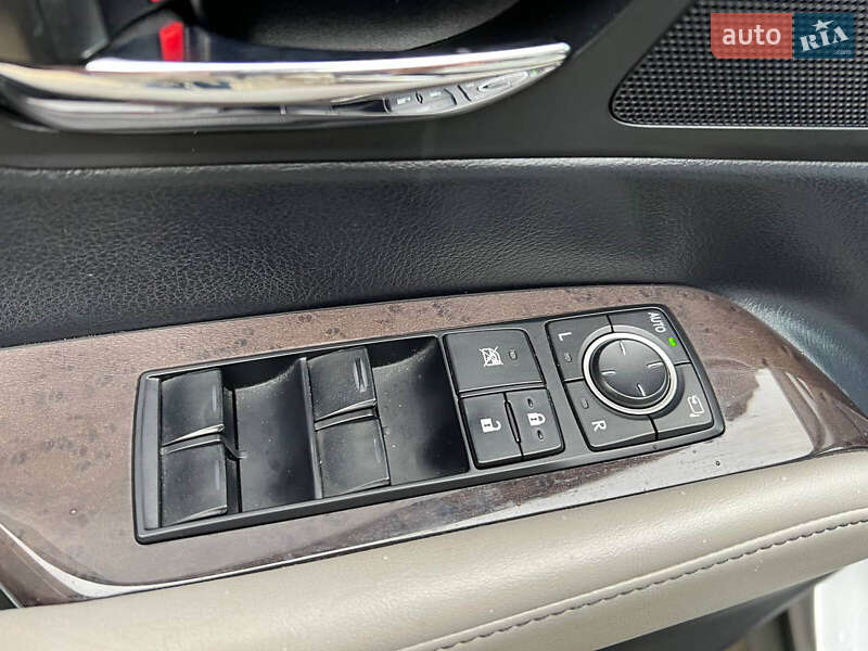 Позашляховик / Кросовер Lexus RX 2012 в Львові