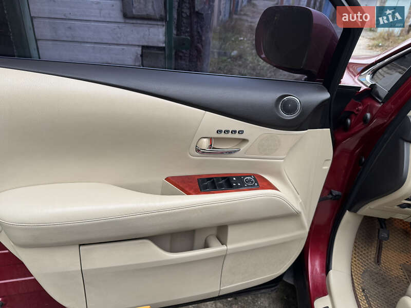 Внедорожник / Кроссовер Lexus RX 2010 в Днепре