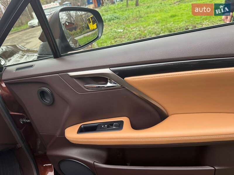 Позашляховик / Кросовер Lexus RX 2016 в Києві