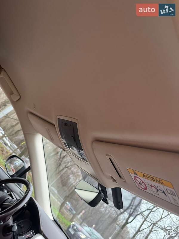 Позашляховик / Кросовер Lexus RX 2016 в Києві