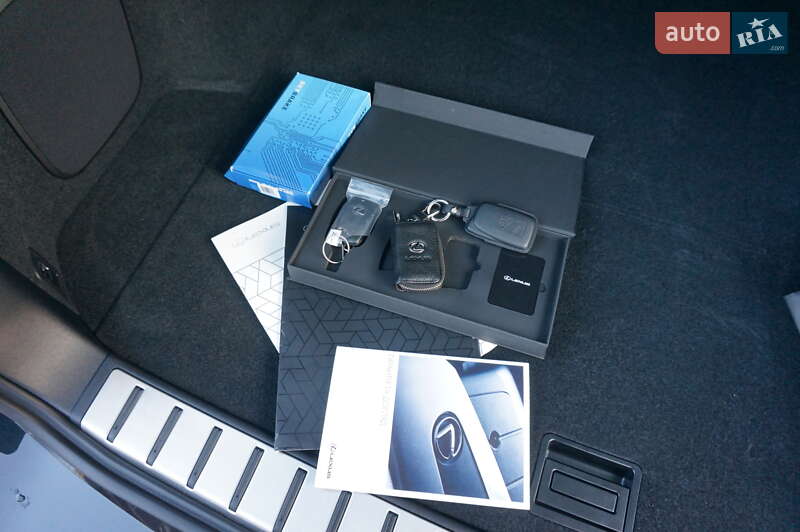 Внедорожник / Кроссовер Lexus RX 2022 в Одессе фото 45 Внедорожник / Кроссовер Lexus RX 2022 в Одессе