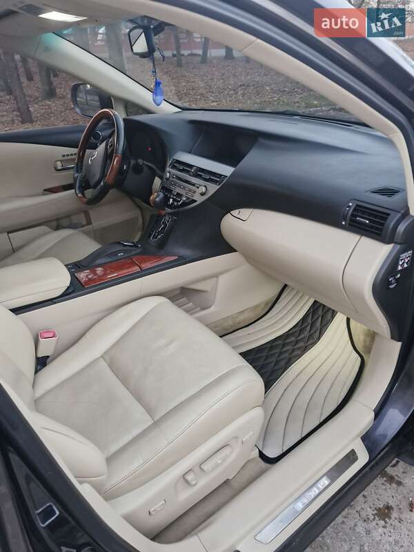 Внедорожник / Кроссовер Lexus RX 2010 в Харькове