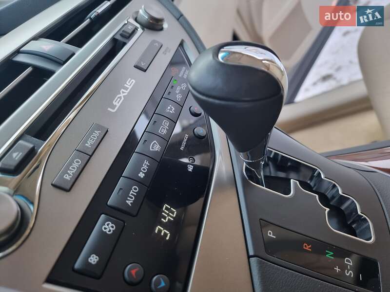 Внедорожник / Кроссовер Lexus RX 2014 в Харькове