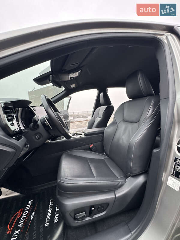 Позашляховик / Кросовер Lexus RX 2023 в Києві фото 40 Позашляховик / Кросовер Lexus RX 2023 в Києві