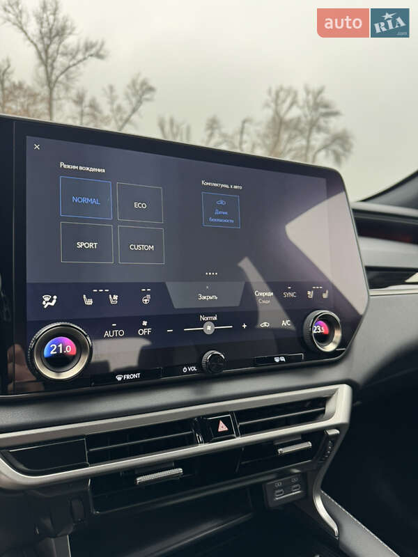 Позашляховик / Кросовер Lexus RX 2023 в Києві фото 86 Позашляховик / Кросовер Lexus RX 2023 в Києві