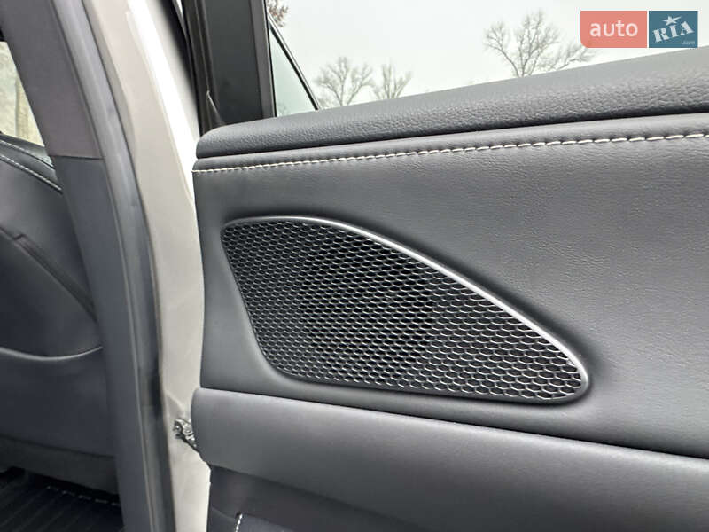 Позашляховик / Кросовер Lexus RX 2023 в Києві фото 113 Позашляховик / Кросовер Lexus RX 2023 в Києві