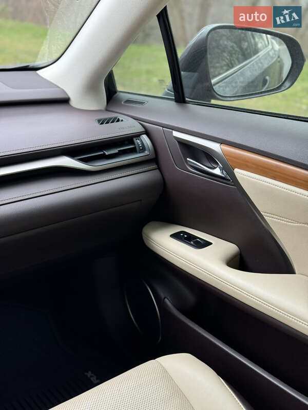 Внедорожник / Кроссовер Lexus RX 2016 в Киеве