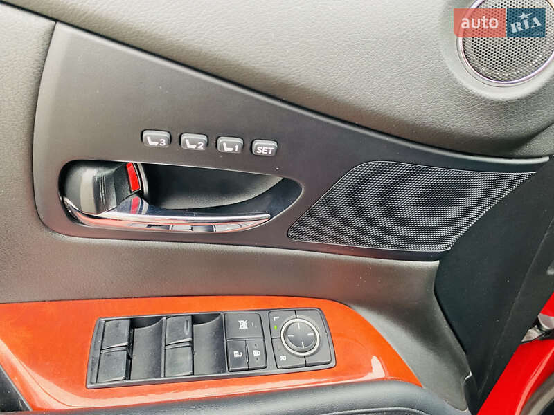 Внедорожник / Кроссовер Lexus RX 2010 в Харькове