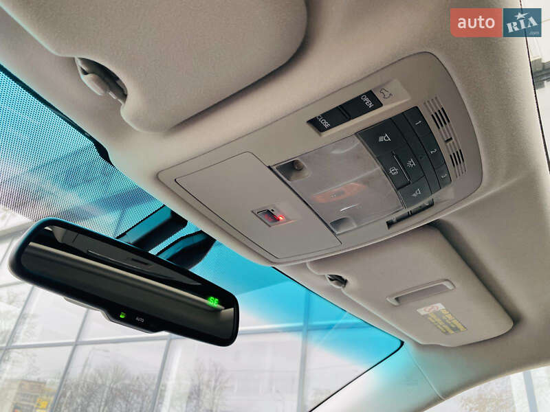 Внедорожник / Кроссовер Lexus RX 2010 в Харькове