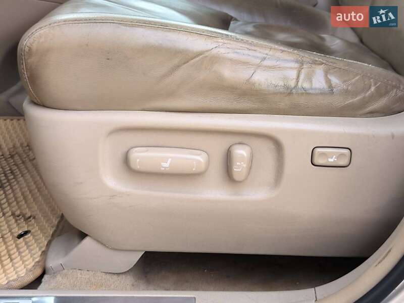 Позашляховик / Кросовер Lexus RX 2004 в Києві