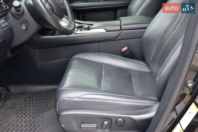 Внедорожник / Кроссовер Lexus RX 2018 в Киеве фото 25 Внедорожник / Кроссовер Lexus RX 2018 в Киеве