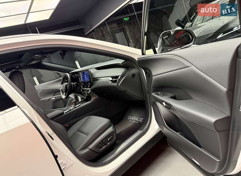 Внедорожник / Кроссовер Lexus RX 2023 в Киеве