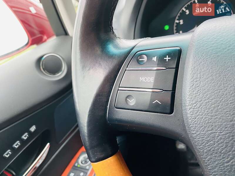 Внедорожник / Кроссовер Lexus RX 2010 в Харькове