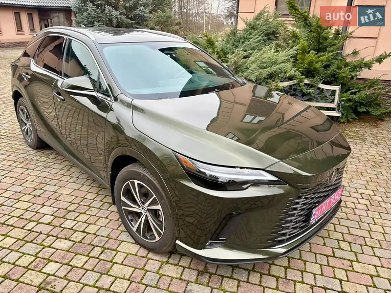 Lexus RX 2024
