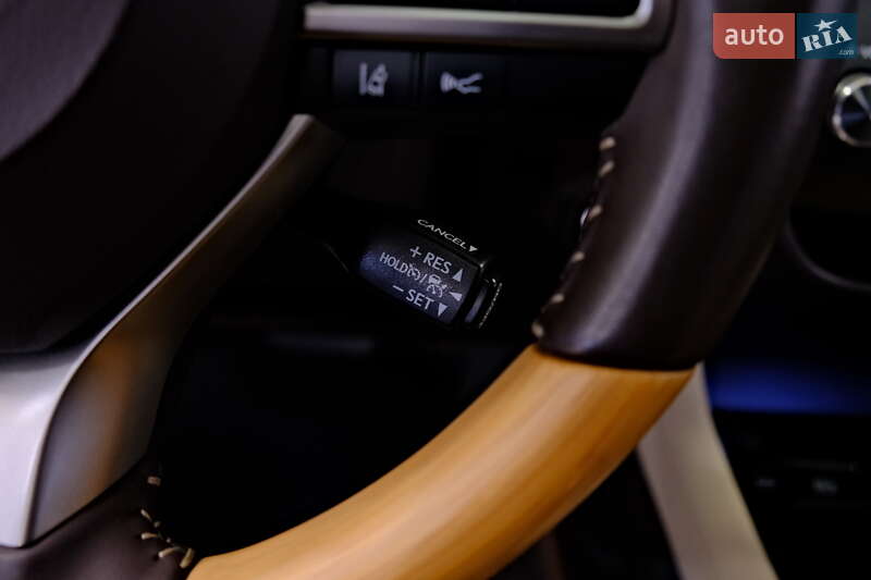 Внедорожник / Кроссовер Lexus RX 2018 в Одессе