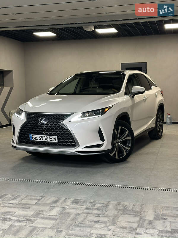 Lexus RX 2020