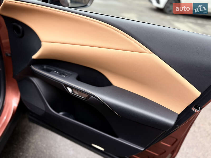 Внедорожник / Кроссовер Lexus RX 2023 в Киеве