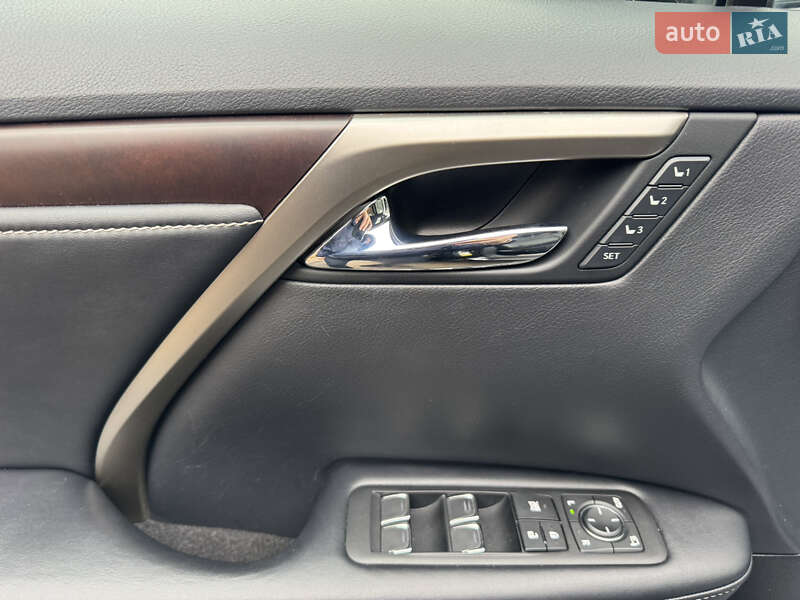 Внедорожник / Кроссовер Lexus RX 2022 в Киеве