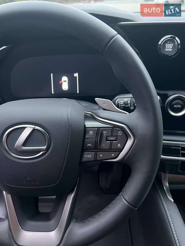 Внедорожник / Кроссовер Lexus RX 2024 в Костополе