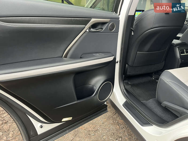 Позашляховик / Кросовер Lexus RX 2022 в Южноукраїнську