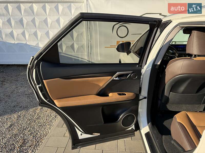 Внедорожник / Кроссовер Lexus RX 2018 в Киеве